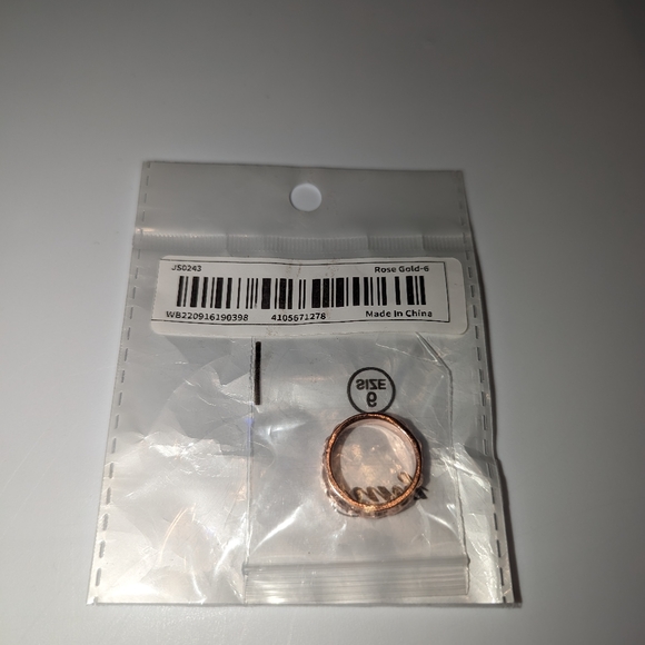 Fashion rose gold ring - Picture 12 of 12